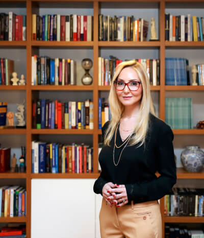 Davranış Araştırmaları ve Terapileri Merkezi ve Prof. Dr. Ebru Şalcıoğlu